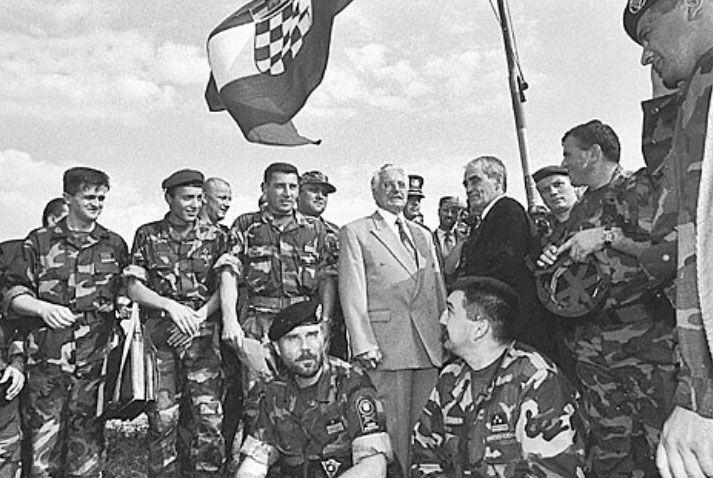 Sretan vam Dan pobjede i domovinske zahvalnosti i Dan hrvatskih branitelja!