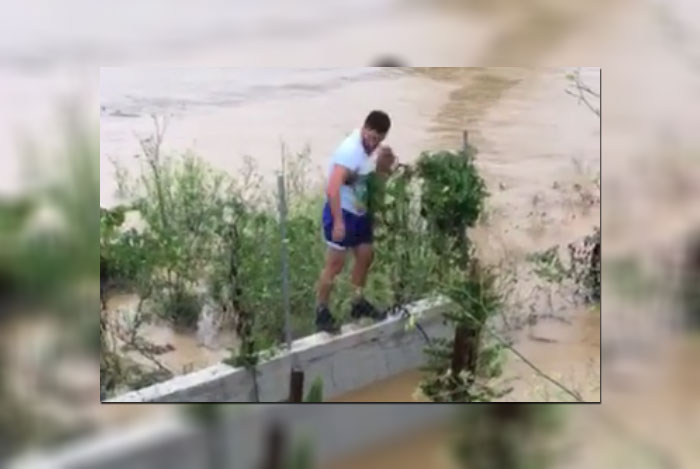VIDEO Riskirajući vlastiti život spasio psa od utapanja