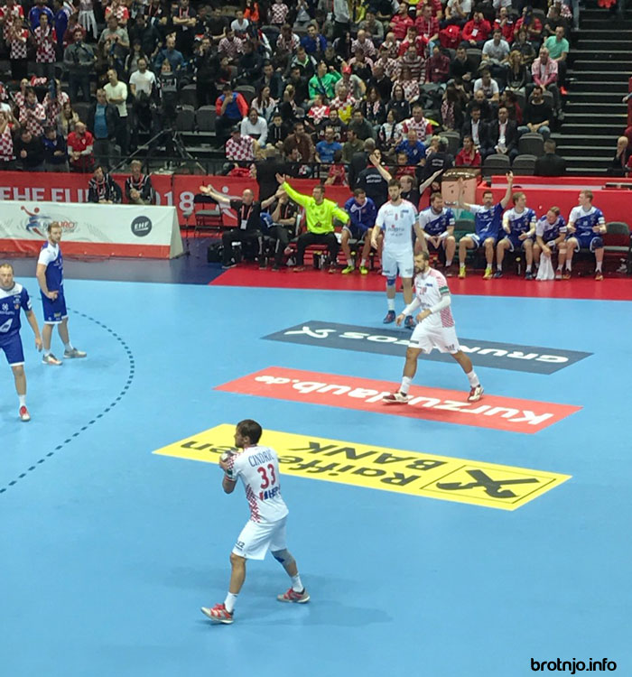 FOTO-VIDEO Hrvatska pobjedom nad Islandom zauzela prvo mjesto u skupini