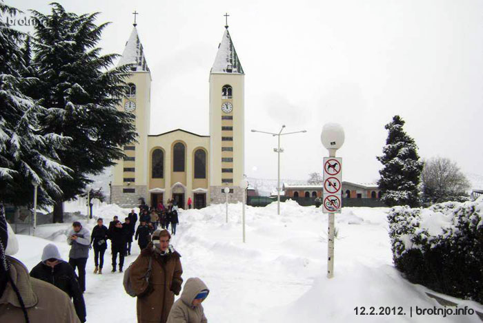 FOTO: Prisjetimo se kako je to bilo 2012. godine kad je snijeg paralizirao Hercegovinu