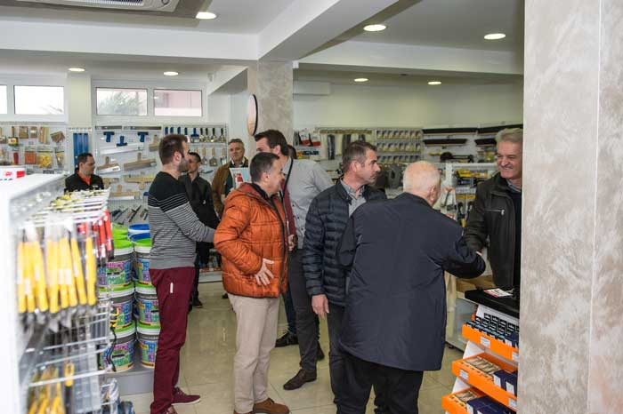 FOTO: Zavirite u malo carstvo boja Duga – tehne u Mostaru