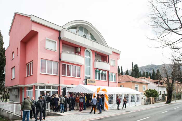 FOTO: Zavirite u malo carstvo boja Duga – tehne u Mostaru