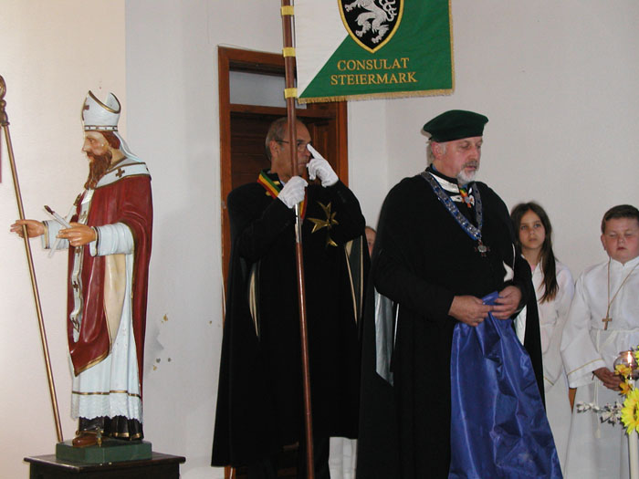 FOTO: Župa Gradnići bila domaćin članovima Senata Europskog vinskog viteškog reda