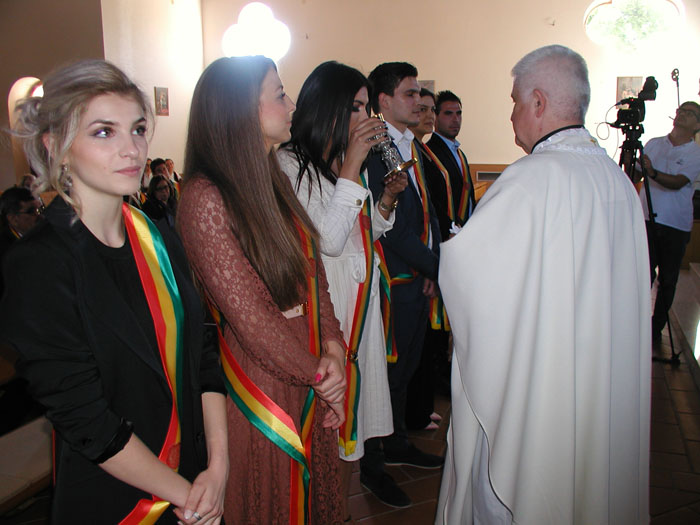 FOTO: Župa Gradnići bila domaćin članovima Senata Europskog vinskog viteškog reda