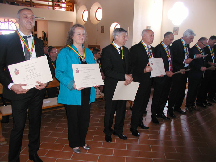 FOTO: Župa Gradnići bila domaćin članovima Senata Europskog vinskog viteškog reda