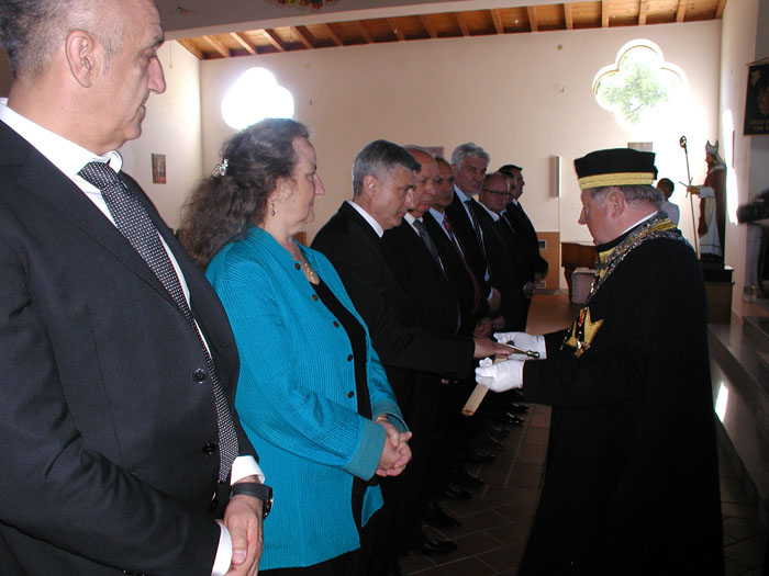 FOTO: Župa Gradnići bila domaćin članovima Senata Europskog vinskog viteškog reda