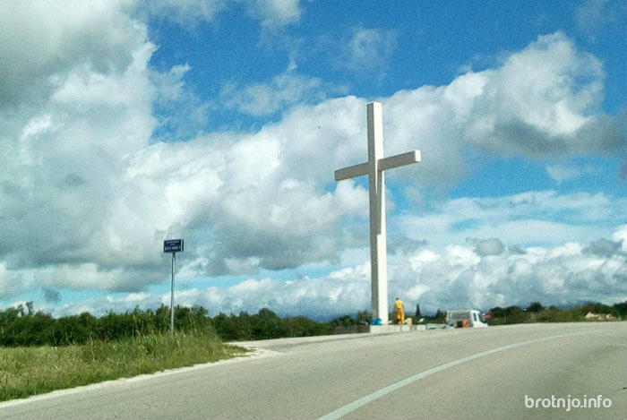 Svečani blagoslov zavjetnog križa u četvrtak 24. svibnja u 10 sati