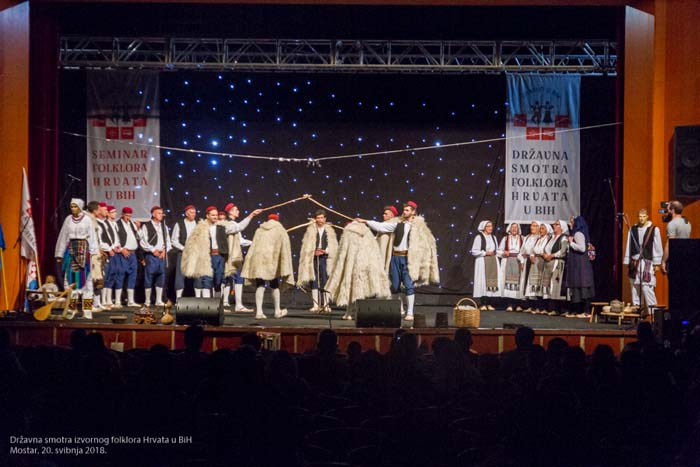 FOTO: Održana državna smotra izvornog folklora Hrvata u BiH