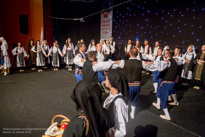 FOTO: Održana državna smotra izvornog folklora Hrvata u BiH