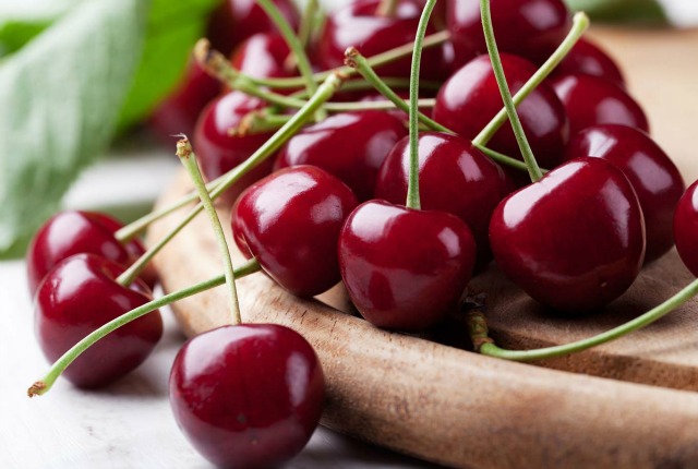 Prodaja uz cestu: Arapi ih samo slikaju, a trešnje najviše kupuju Poljaci i Talijani