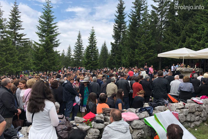 FOTO-VIDEO: Tisuće vjernika na Vran planini proslavilo “Divin dan”