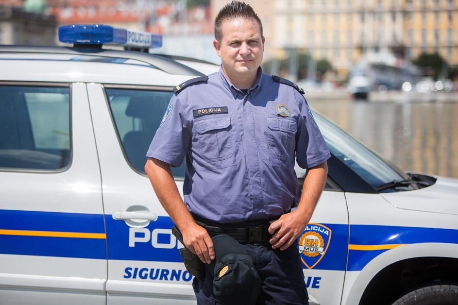 VIDEO Ovo je hrvatski policajac koji je izborniku Daliću poklonio svoju kapu