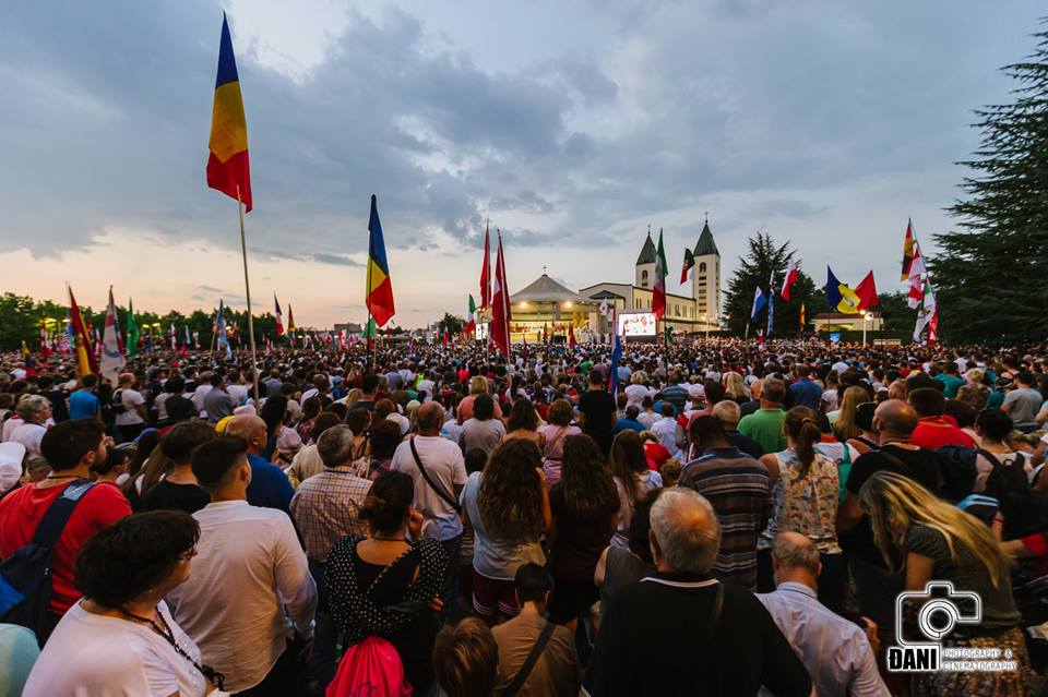 FOTO: Započeo 29. Mladifest, svečanu misu predslavio mons. Luigi Pezzuto, apostolski nuncij u BiH