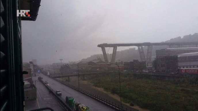 VIDEO Urušio se vijadukt na autocesti kod Genove