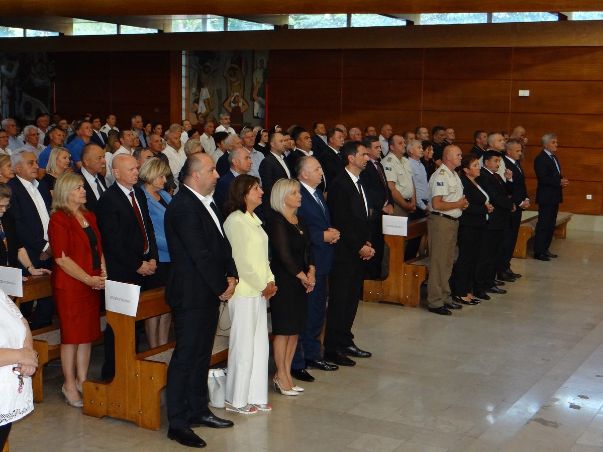 FOTO: Svečanom akademijom obilježena 25. obljetnica Hrvatske Republike Herceg Bosne