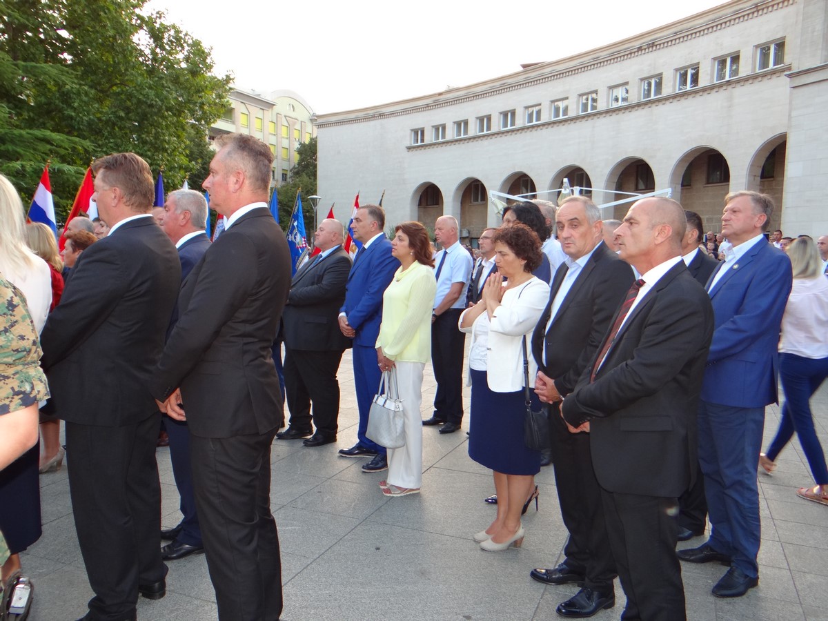 FOTO: Svečanom akademijom obilježena 25. obljetnica Hrvatske Republike Herceg Bosne
