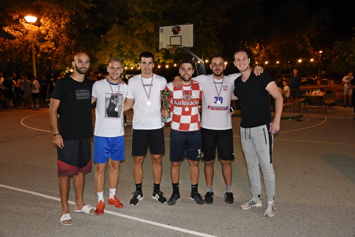 FOTO: Parma osvojila malonogometni turnir 3×3