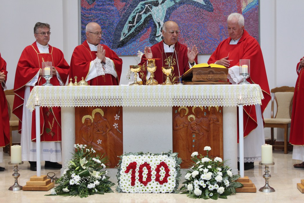 Župa Gradina proslavila 100 godina od osnivanja