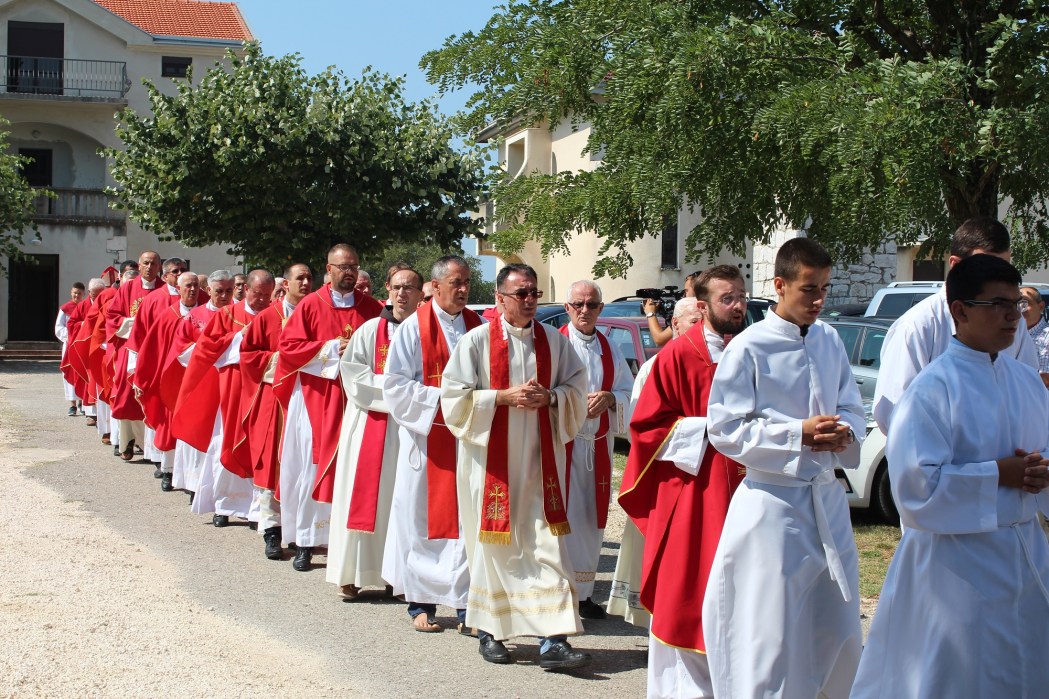 Župa Gradina proslavila 100 godina od osnivanja