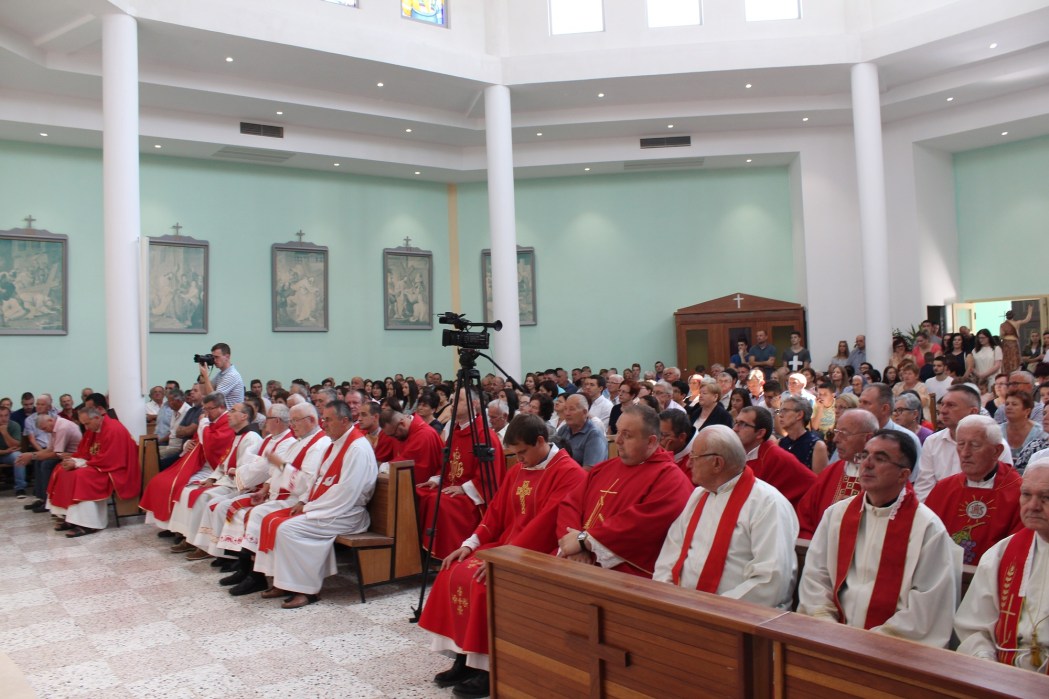 Župa Gradina proslavila 100 godina od osnivanja