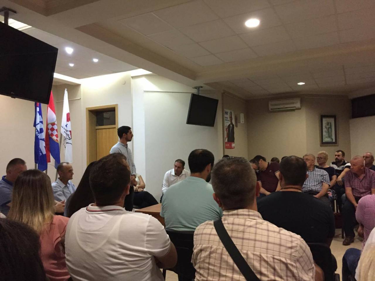 FOTO: Održan predizborni skup HDZ-a BiH u Biletić Polju