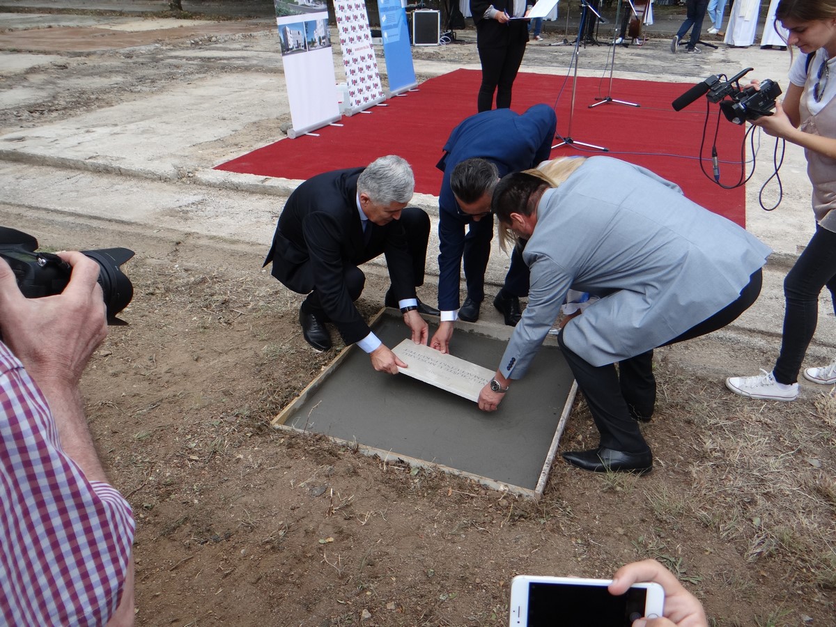 Položen kamen temeljac: Farmaceutski fakultet će dobiti vlastitu zgradu