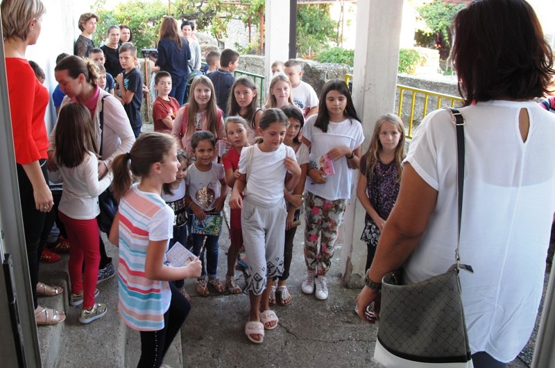 FOTO: Veseli početak školske godine u Gradnićima