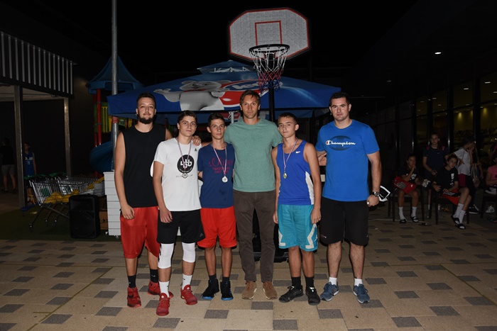 FOTO: Odigran 5. Youth Streetball Challenge