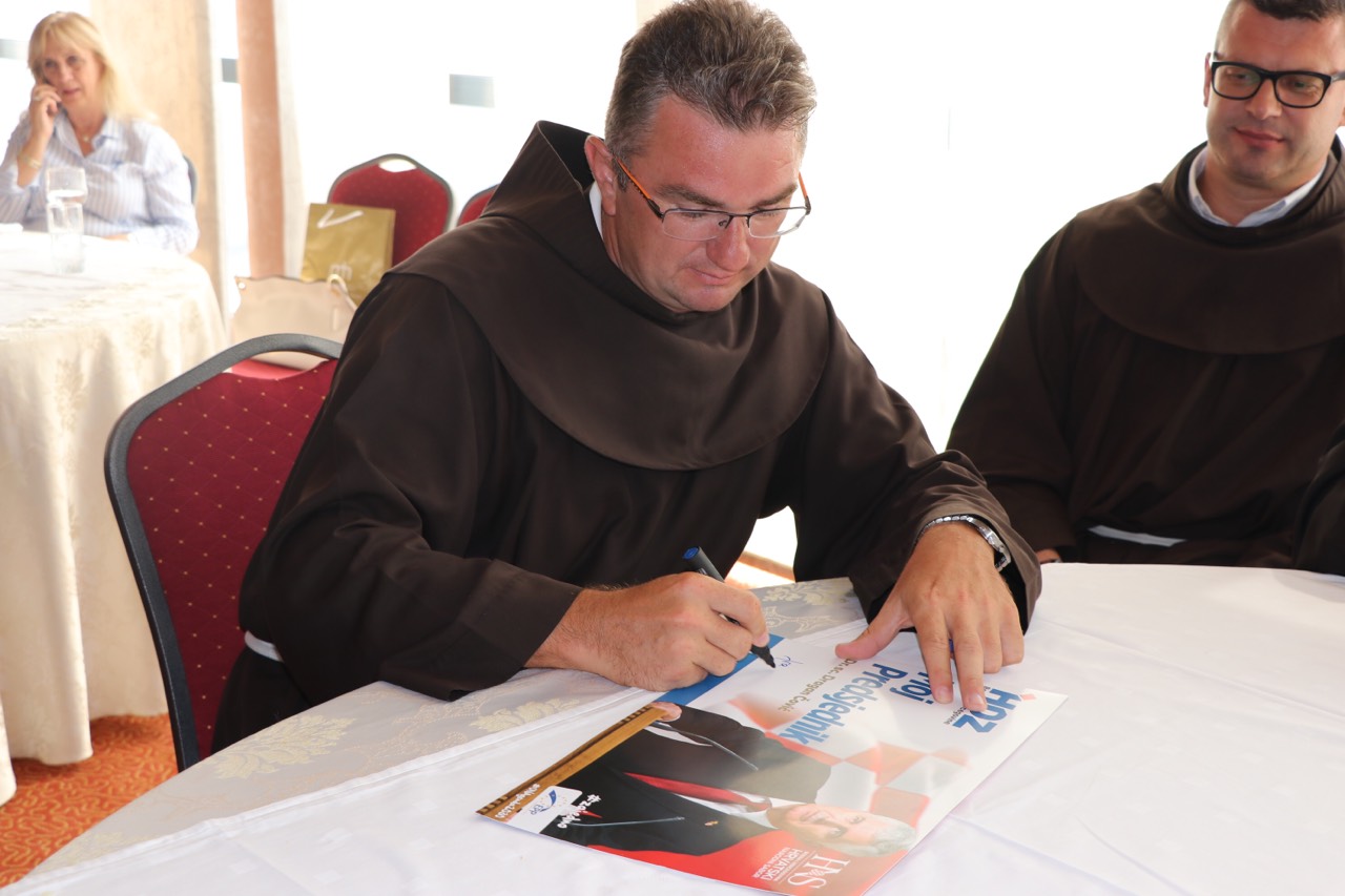 Fratri dali potporu Čoviću: Stoljećima na ovim prostorima dijelimo dobro i loše sa svojim narodom