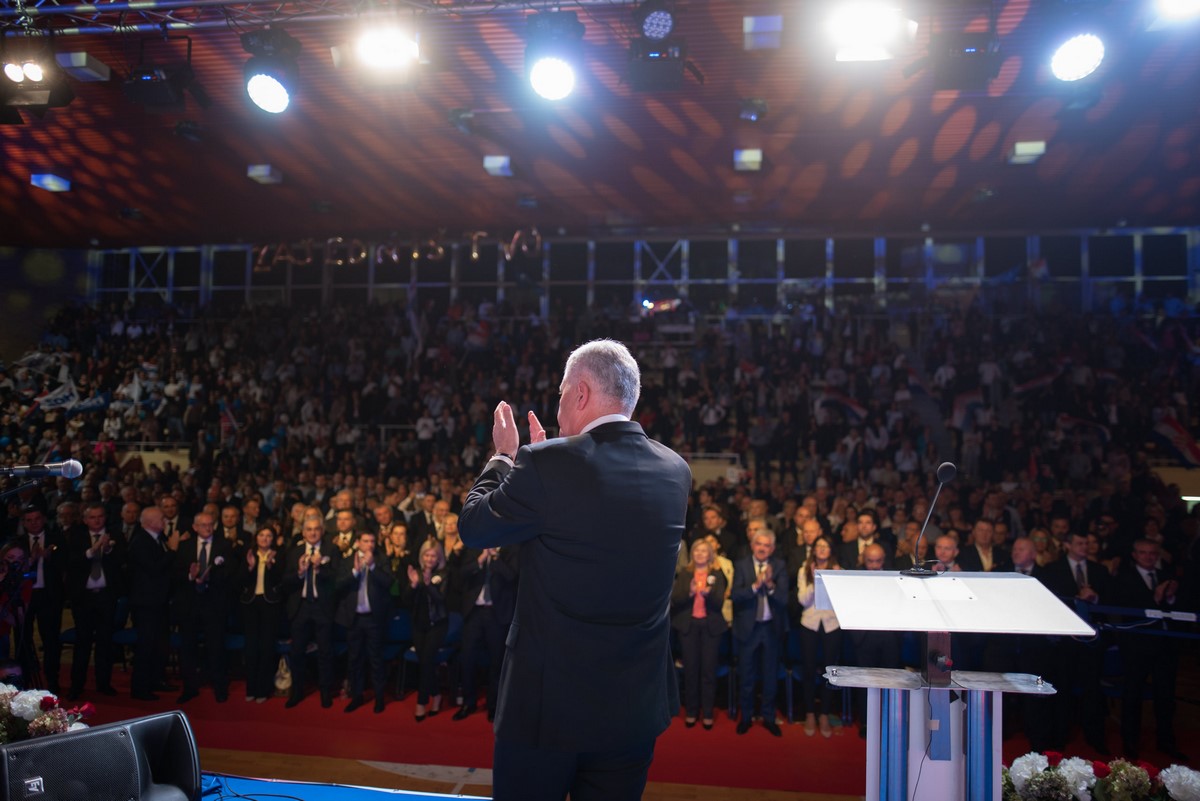 FOTO: Čović i Plenković iz Mostara najavili pobjedu: Podrška legitimnom predstavljanju i europskom putu BiH