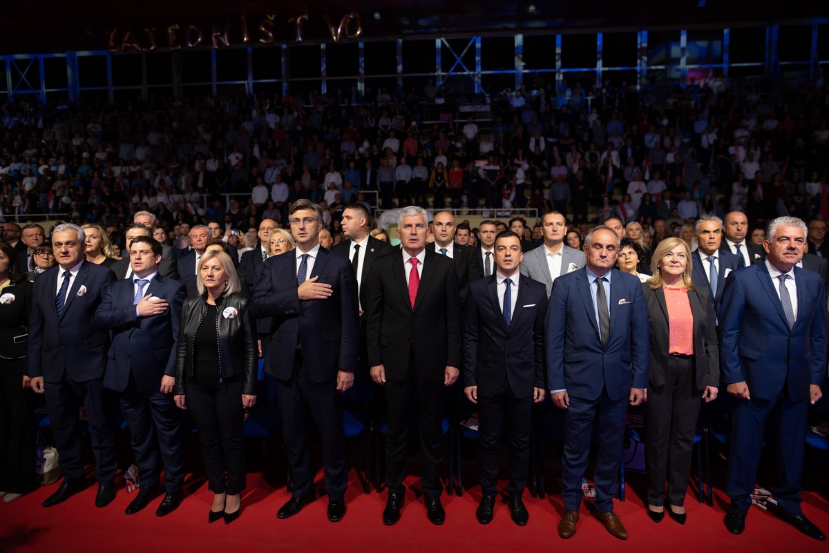 FOTO: Čović i Plenković iz Mostara najavili pobjedu: Podrška legitimnom predstavljanju i europskom putu BiH