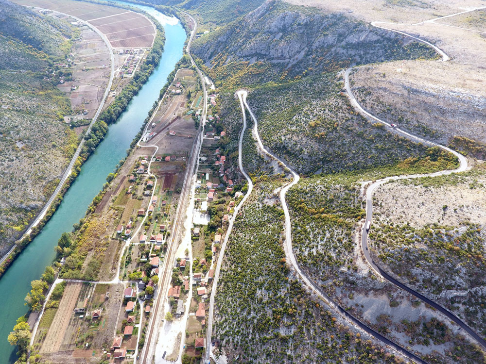 Izbori prošli, a još se asfaltira: U tijeku sanacija regionalne ceste R425 na dionici Biletić Polje – Čitluk