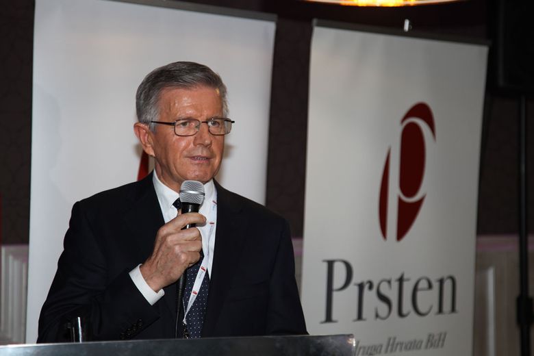 Pavo Zubak novi predsjednik Udruge Hrvata Bosne i Hercegovine Prsten