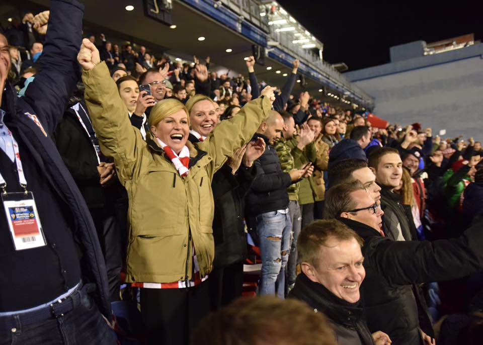 Umjesto u loži, predsjednica na zapadnoj tribini s obitelji Jean-Michel Nicoliera