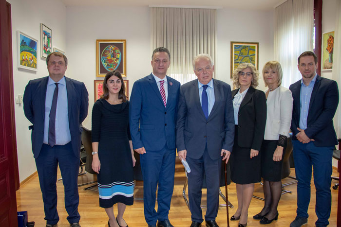 Otvoren Kabinet za ruski jezik