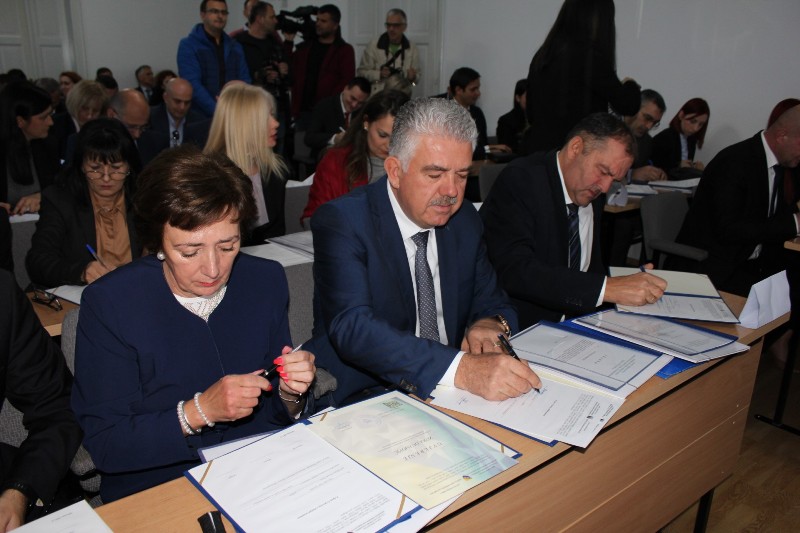 Skupština HNŽ: Zastupnici položili prisegu