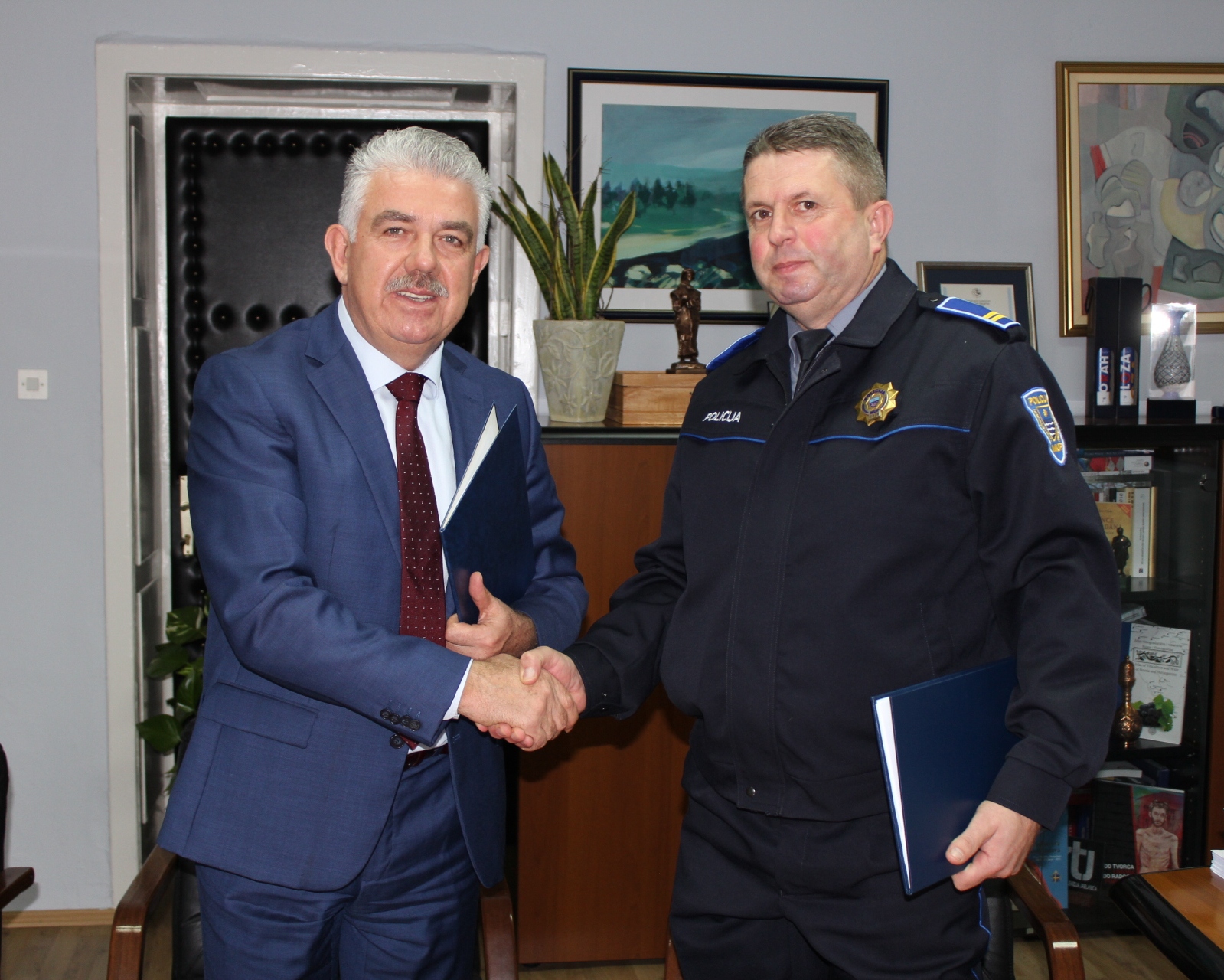 Potpisan Kolektivni ugovor između Vlade i Sindikata policije HNŽ