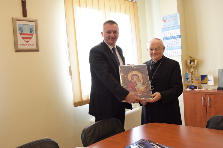 FOTO: Nadbiskup Henryk Hoser posjetio Općinu Čitluk