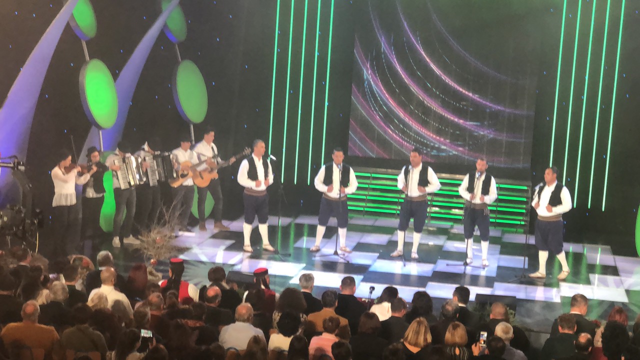 FOTO: HKUD sv. Marko Vionica na snimanju “Lijepom našom” u Benkovcu