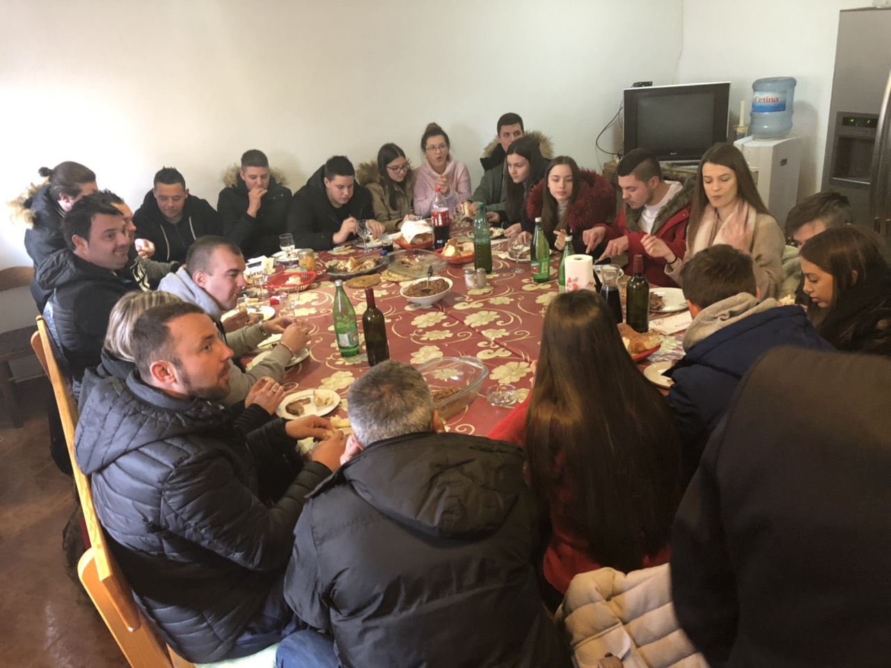 FOTO: HKUD sv. Marko Vionica na snimanju “Lijepom našom” u Benkovcu