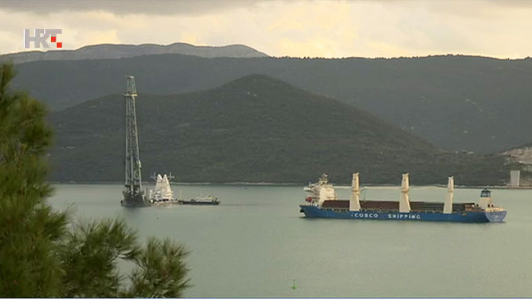 Danas počinje postavljanje pravih pilota za Pelješki most