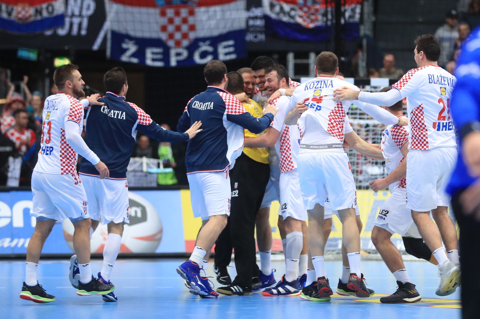 Hrvatska pobijedila europske prvake: Šego uništio Španjolsku!