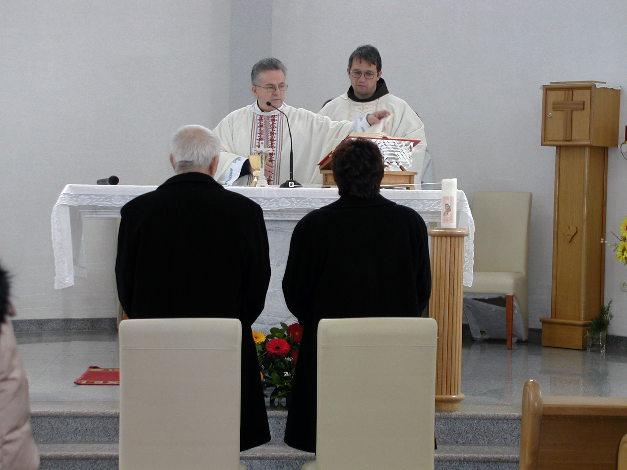 FOTO: Bračni par Ivan i Mara Vučić iz Gornje Blatnice proslavili zlatni pir