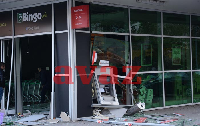 Digli u zrak bankomat na Bišću Polju