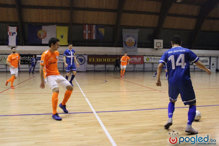 Brotnjo slavilo na gostovanju u Livnu