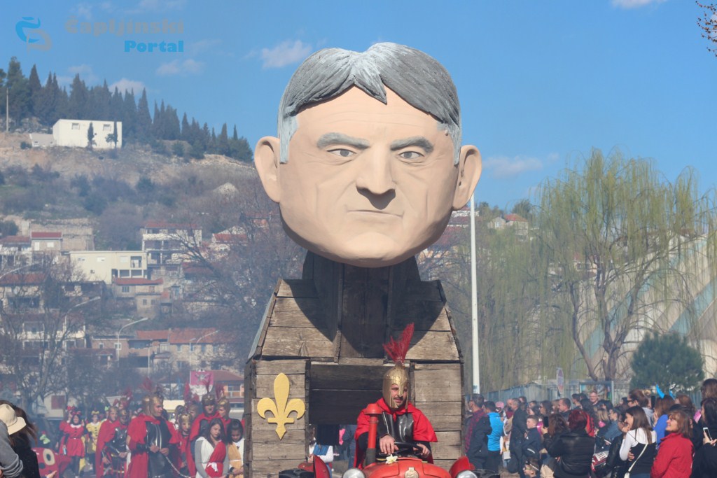 FOTO: Maškare preuzele vlast u Čapljini