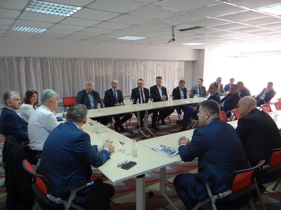 Čović održao radni sastanak s gradonačelnicima i načelnicima