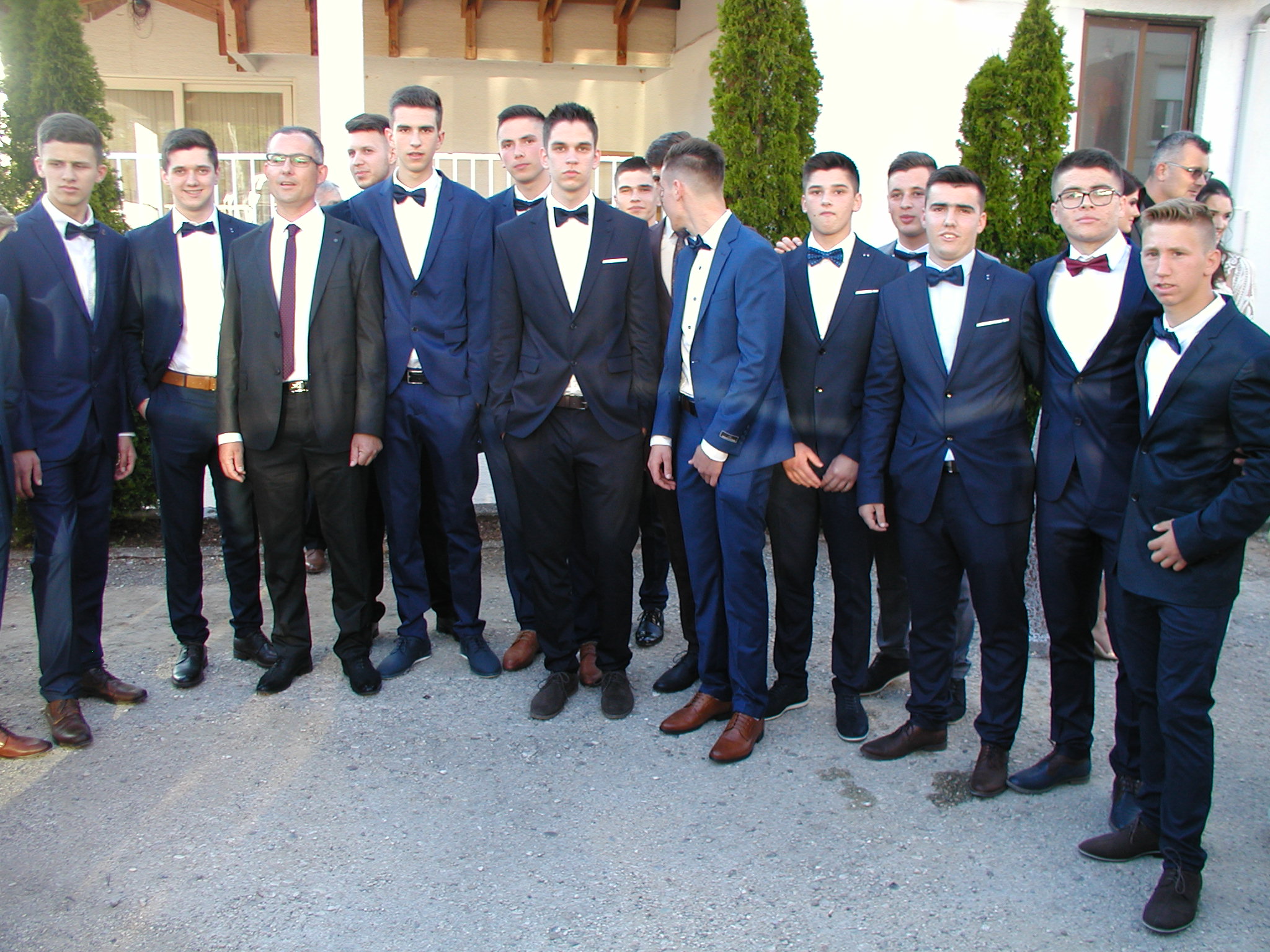 Veličanstvena i nezaboravna zabava 199 čitlučkih maturanata održana je u hotelu Kaktus