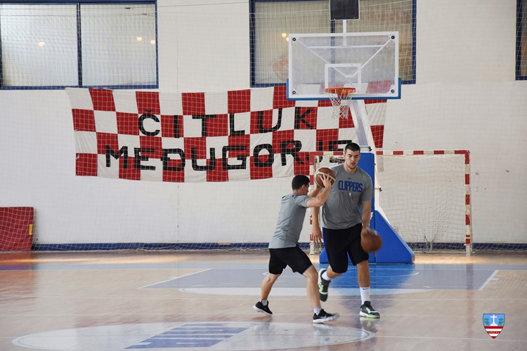 Ivica Zubac zbog pandemije svadbu odgodio za sljedeću godinu