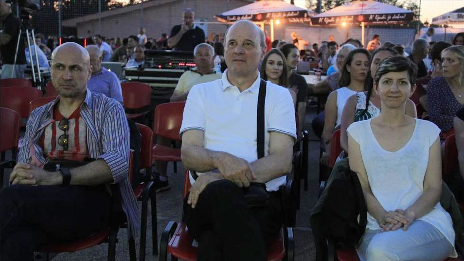 U Ansamblu Lado iznenađeni visokom razinom organizacije Međunarodne večeri foklora u Vionici